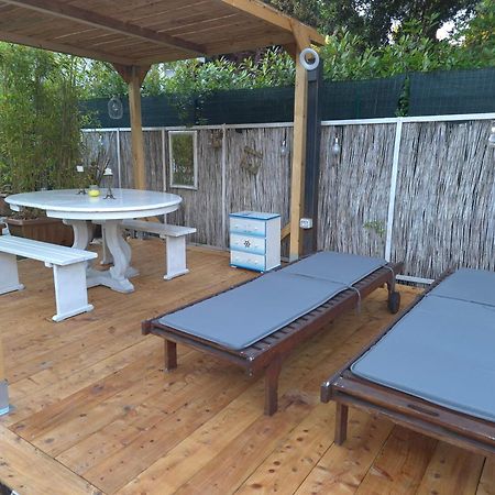 Domus Auroom grande giardino, wi-fi, free parking Viareggio Buitenkant foto
