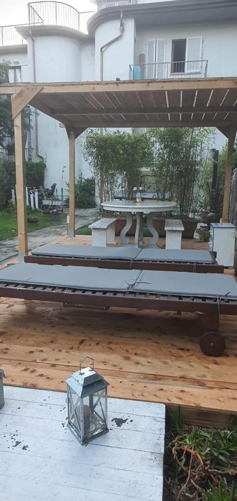 Domus Auroom grande giardino, wi-fi, free parking Viareggio Buitenkant foto