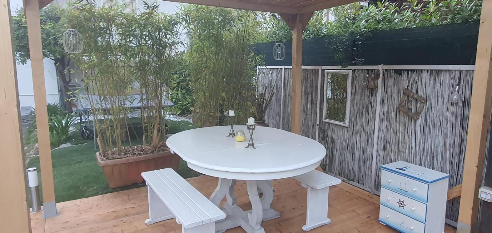 Domus Auroom grande giardino, wi-fi, free parking Viareggio Buitenkant foto