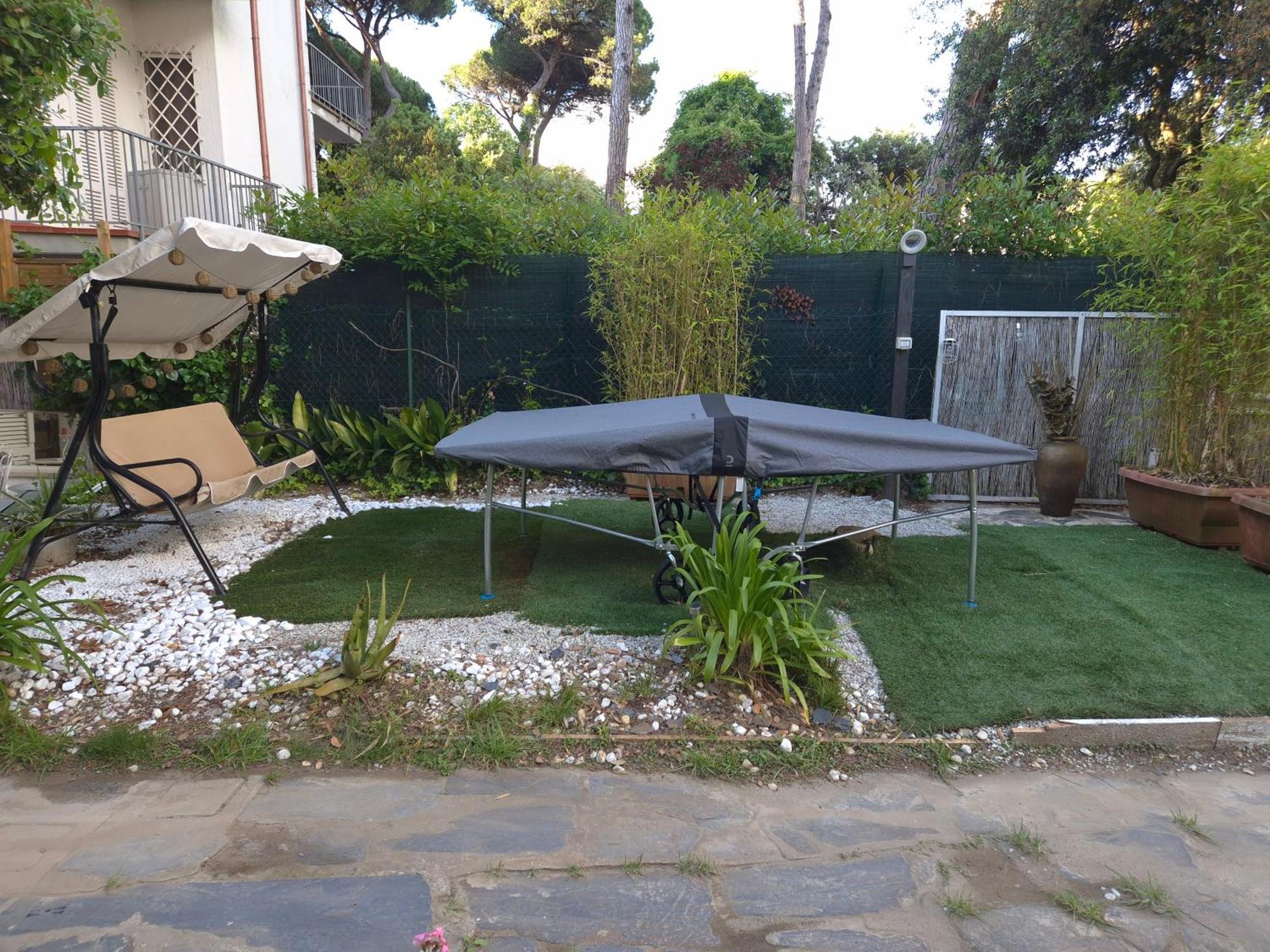 Domus Auroom grande giardino, wi-fi, free parking Viareggio Buitenkant foto