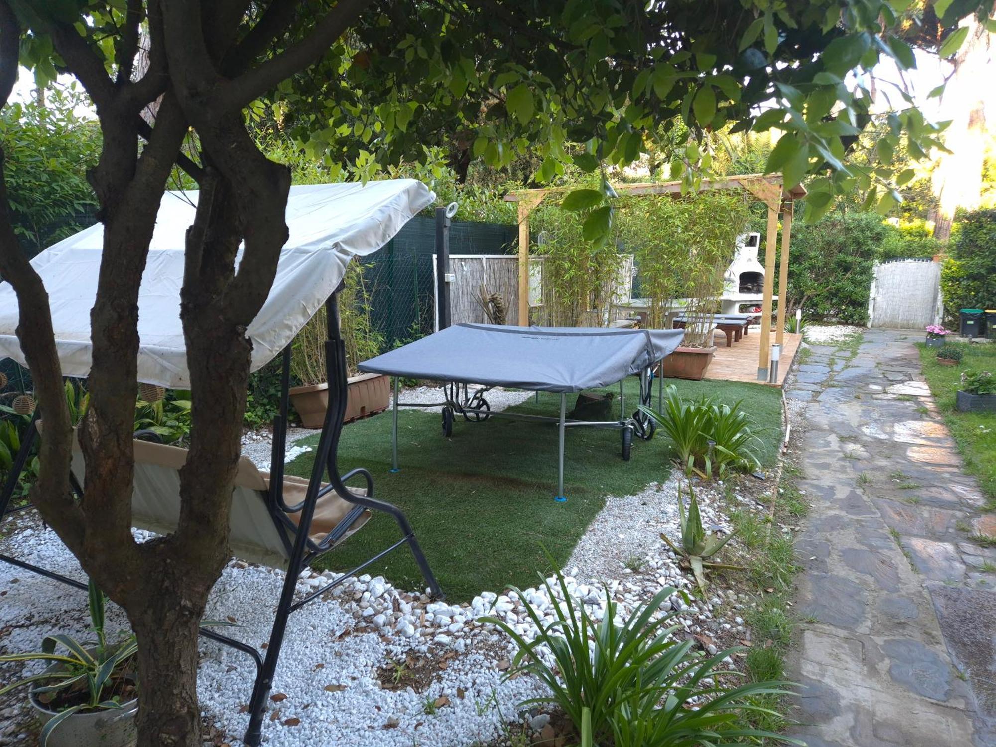 Domus Auroom grande giardino, wi-fi, free parking Viareggio Buitenkant foto